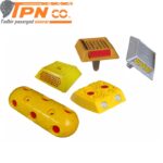 گل میخ پلاستیکی و چدنی